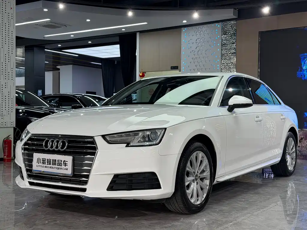 Audi A4L 2017