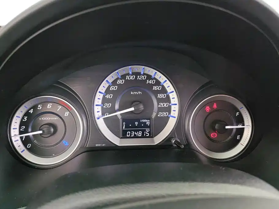 Honda City Classic — миниатюра 14
