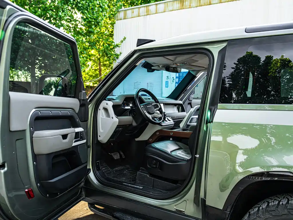 Land Rover Land Rover Defender 2021 90 P400
