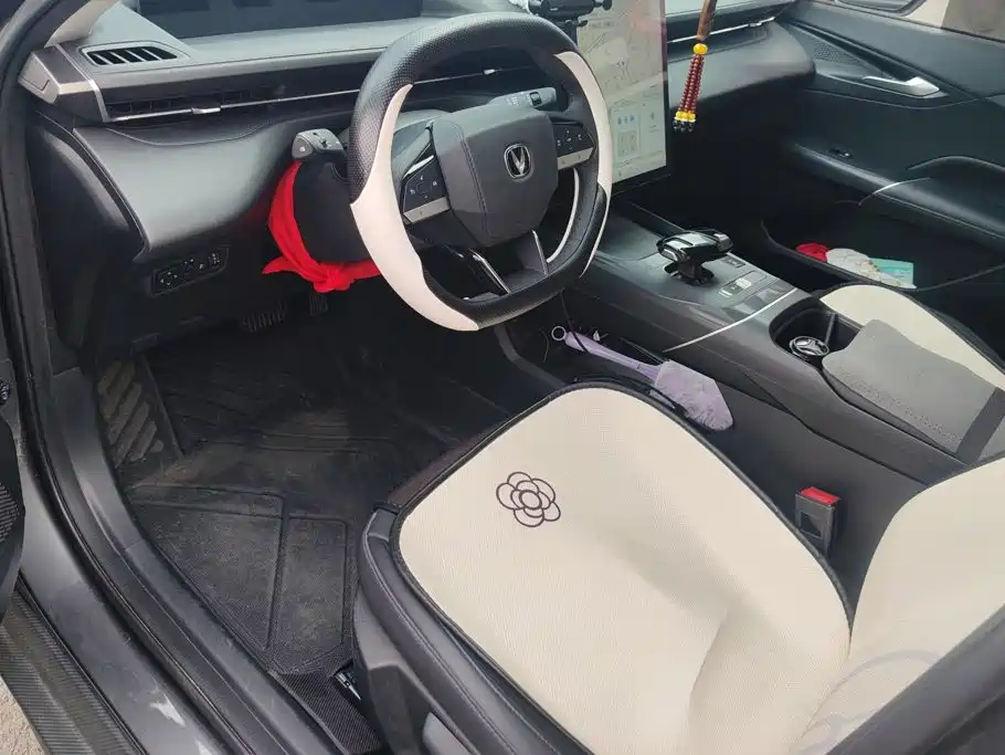 Changan Eado — миниатюра 9
