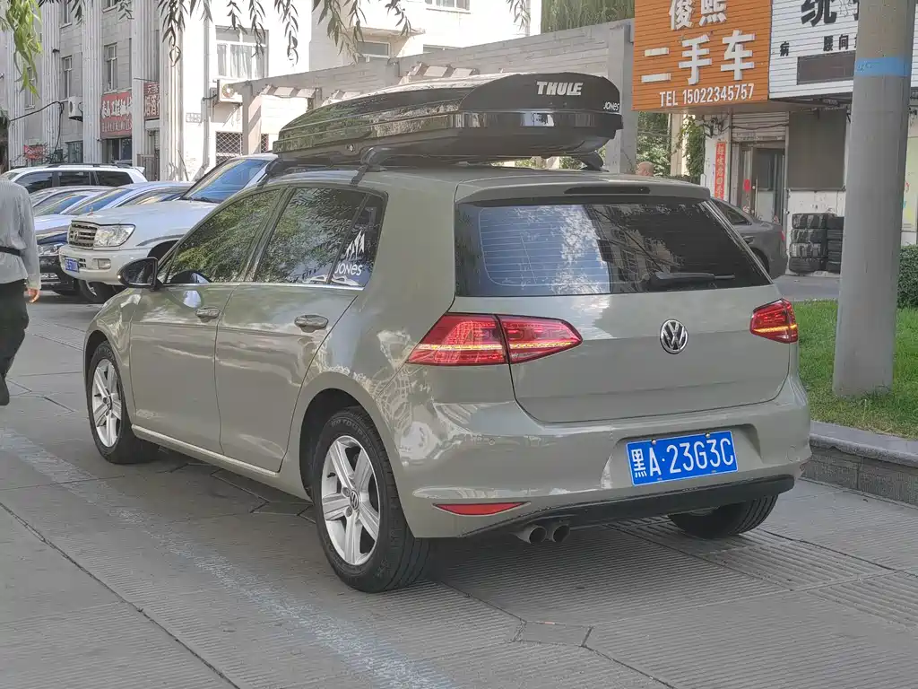 Volkswagen Golf — миниатюра 6