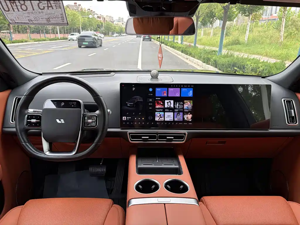 Li Auto Li L8 — миниатюра 15