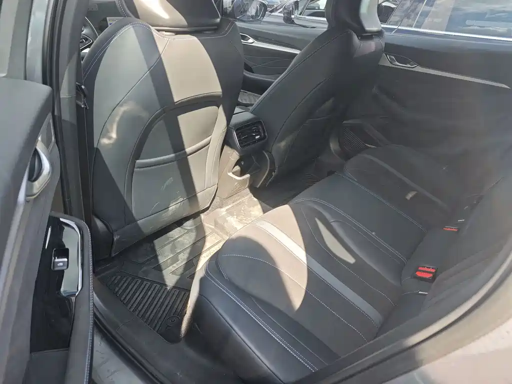 Geely Xingrui — миниатюра 5