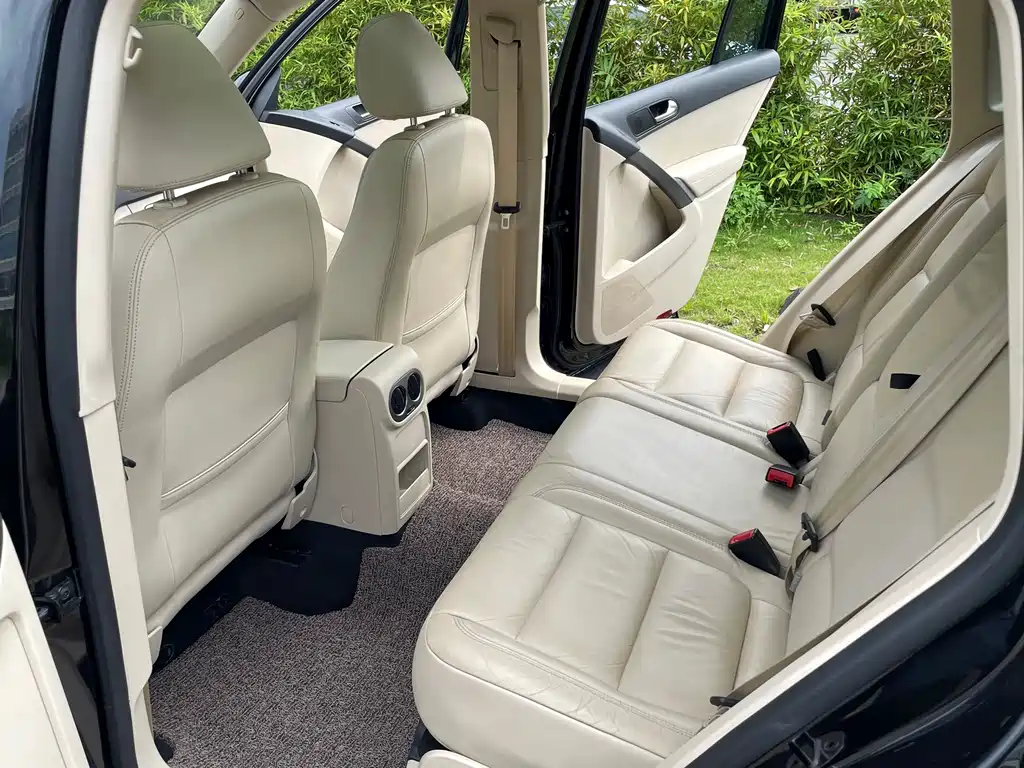 Volkswagen Tiguan — миниатюра 10