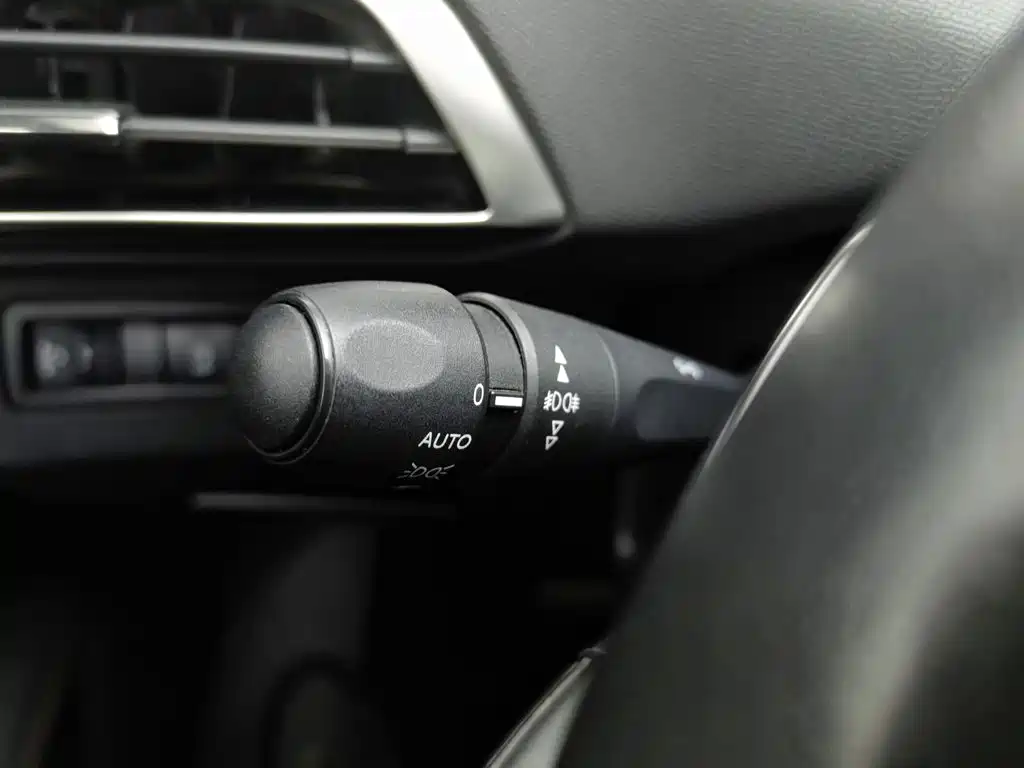 Peugeot 4008 — миниатюра 21