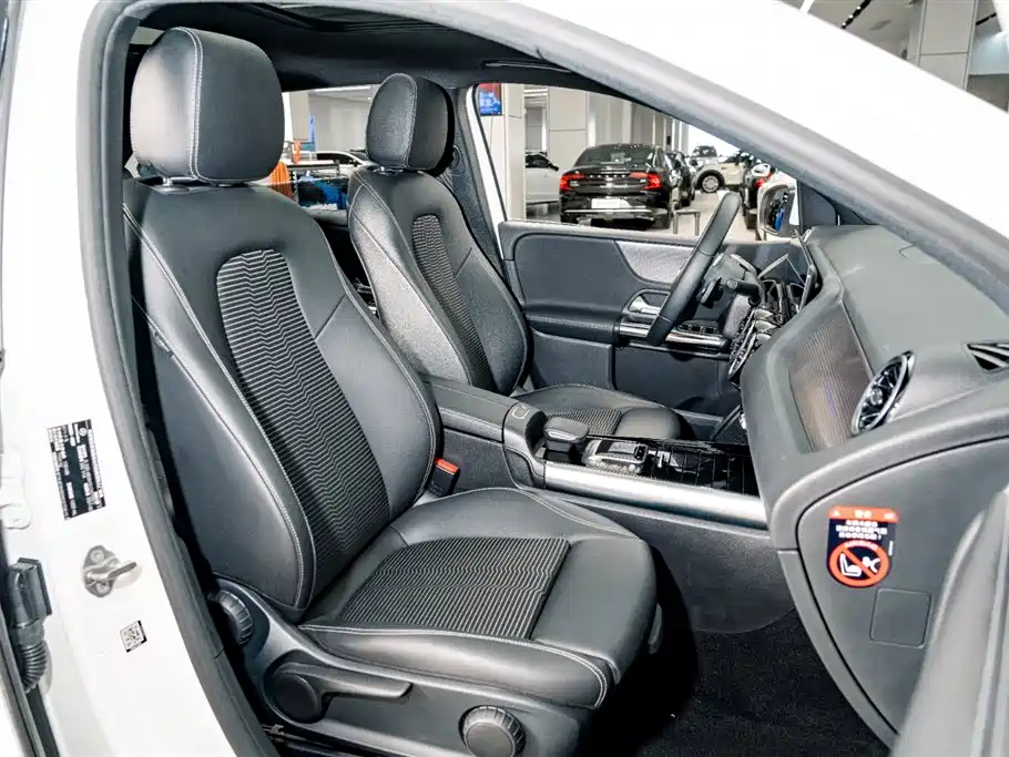 MERCEDES-BENZ B CLASS