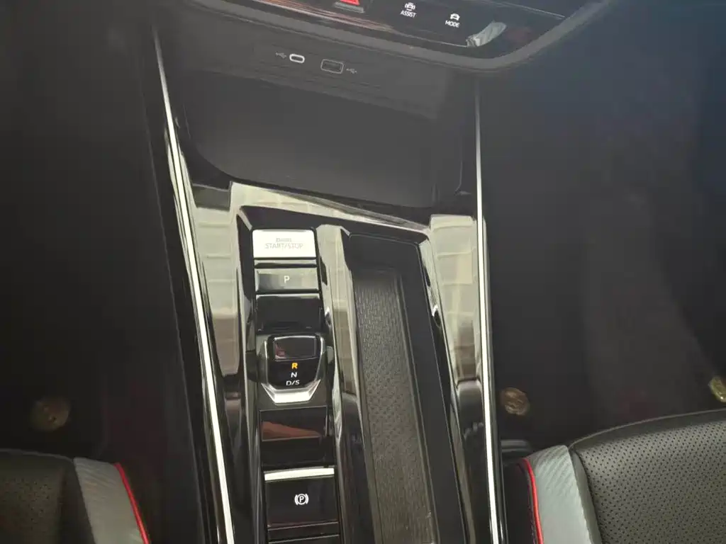 Volkswagen Lamando — миниатюра 15