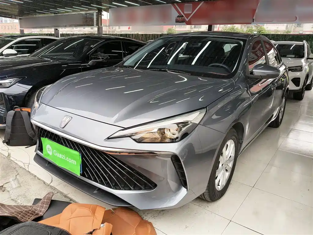 Roewe i5 2023 1.5L MT