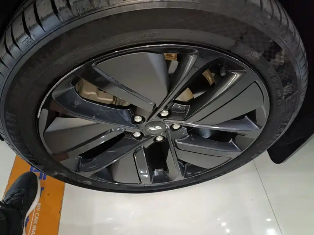 Li Auto Li L9 — миниатюра 23