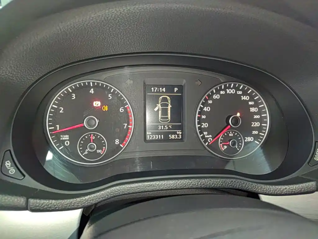 Volkswagen Passat — миниатюра 12
