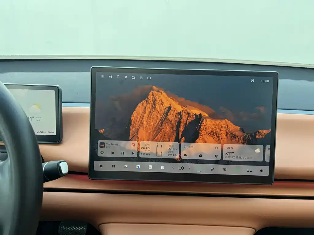 Leapmotor Leapmotor C16 — миниатюра 10