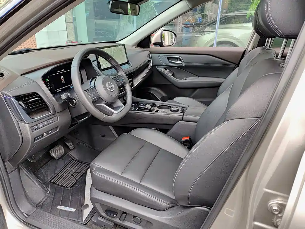 Nissan X-Trail — миниатюра 7