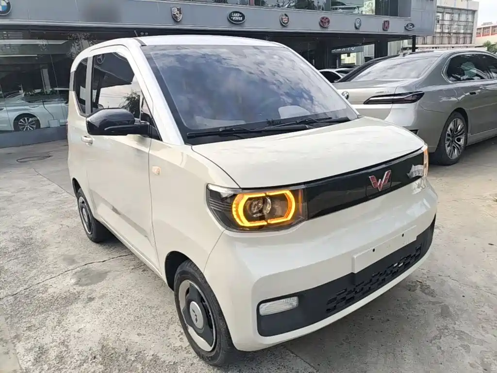 Wuling MINIEV — миниатюра 4