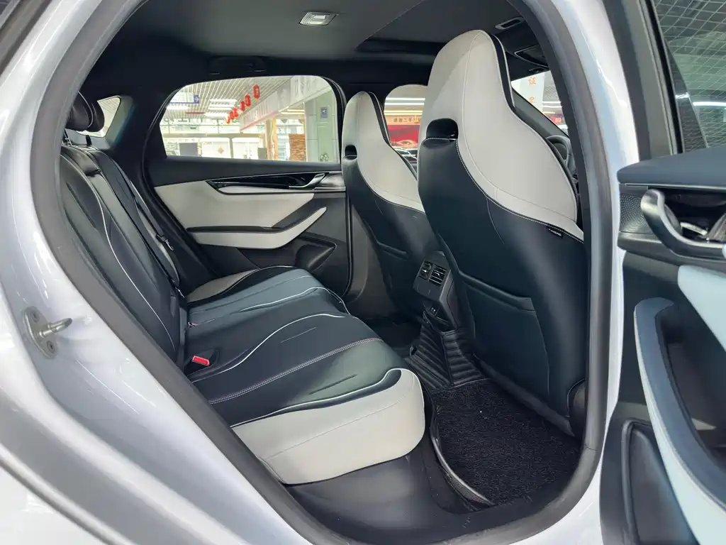 BYD Qin PLUS — миниатюра 15