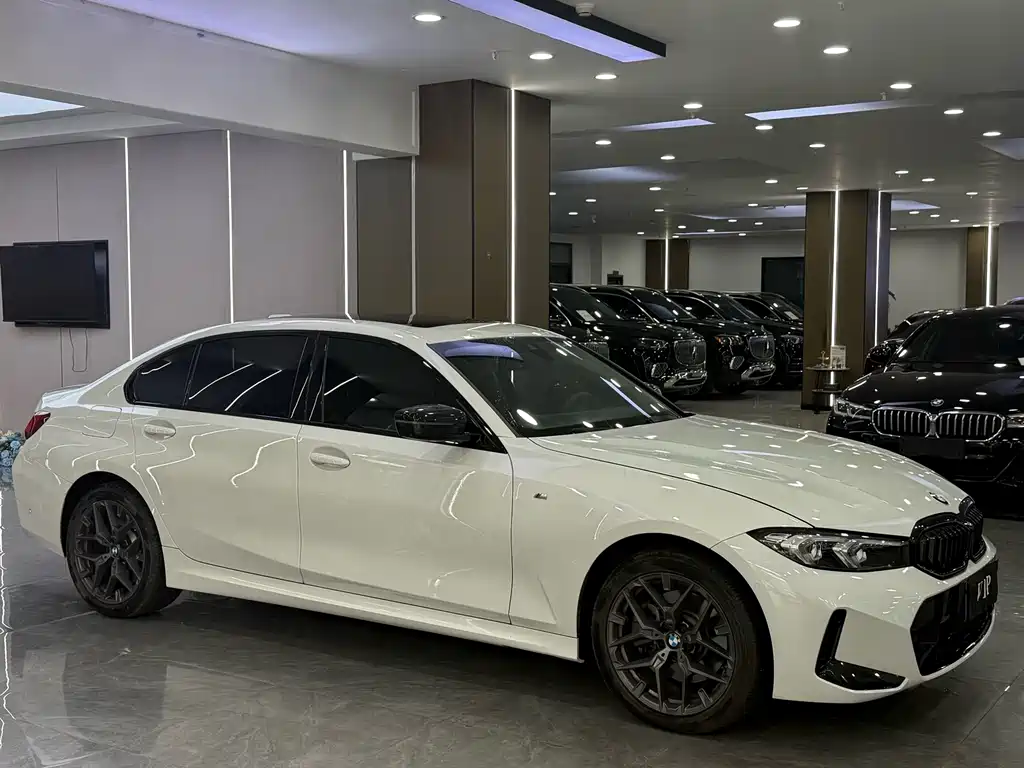 BMW 3 Series 3 2024 330Li M Sport