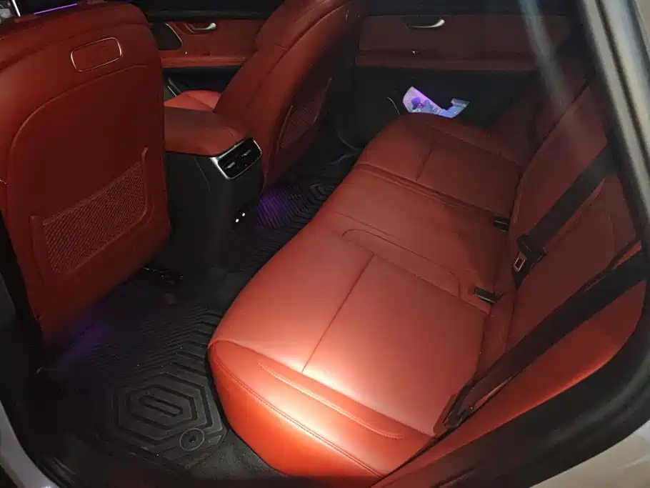 AITO Wenjie AITO M5 — миниатюра 11