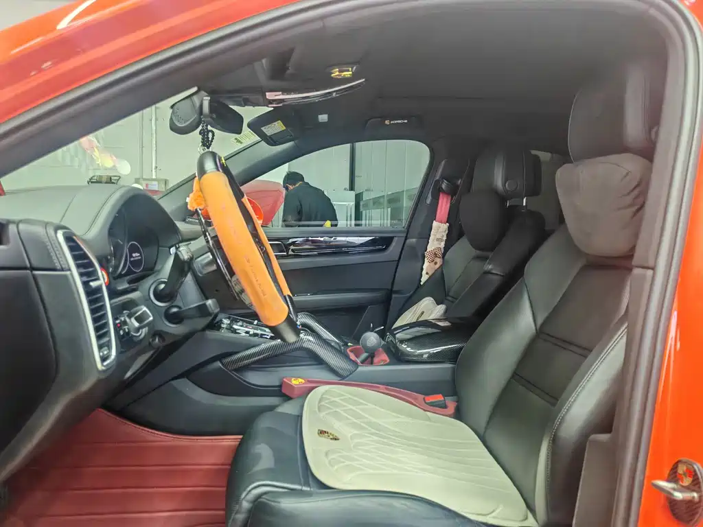 Porsche Cayenne Hybrid — миниатюра 4