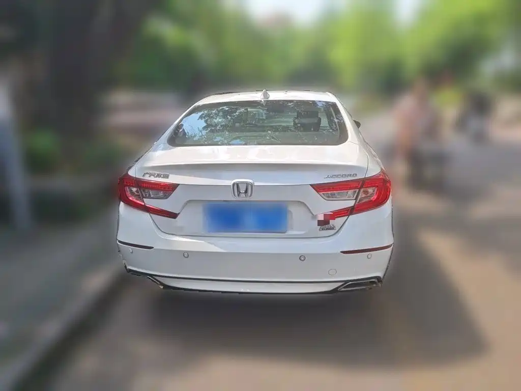 Honda Accord — миниатюра 5