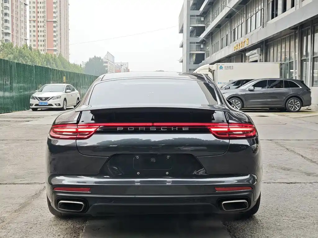 Porsche Panamera — миниатюра 10