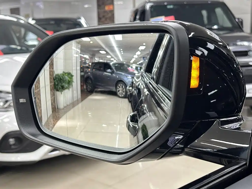 Audi Q6 — миниатюра 21