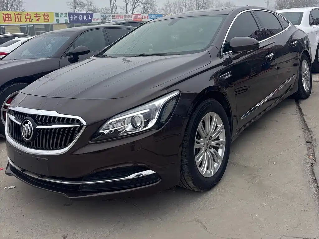BUICK LACROSSE