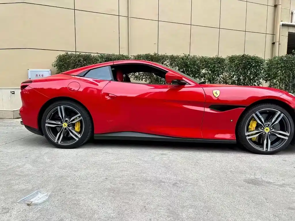 Ferrari Portofino 2021 3.9T M