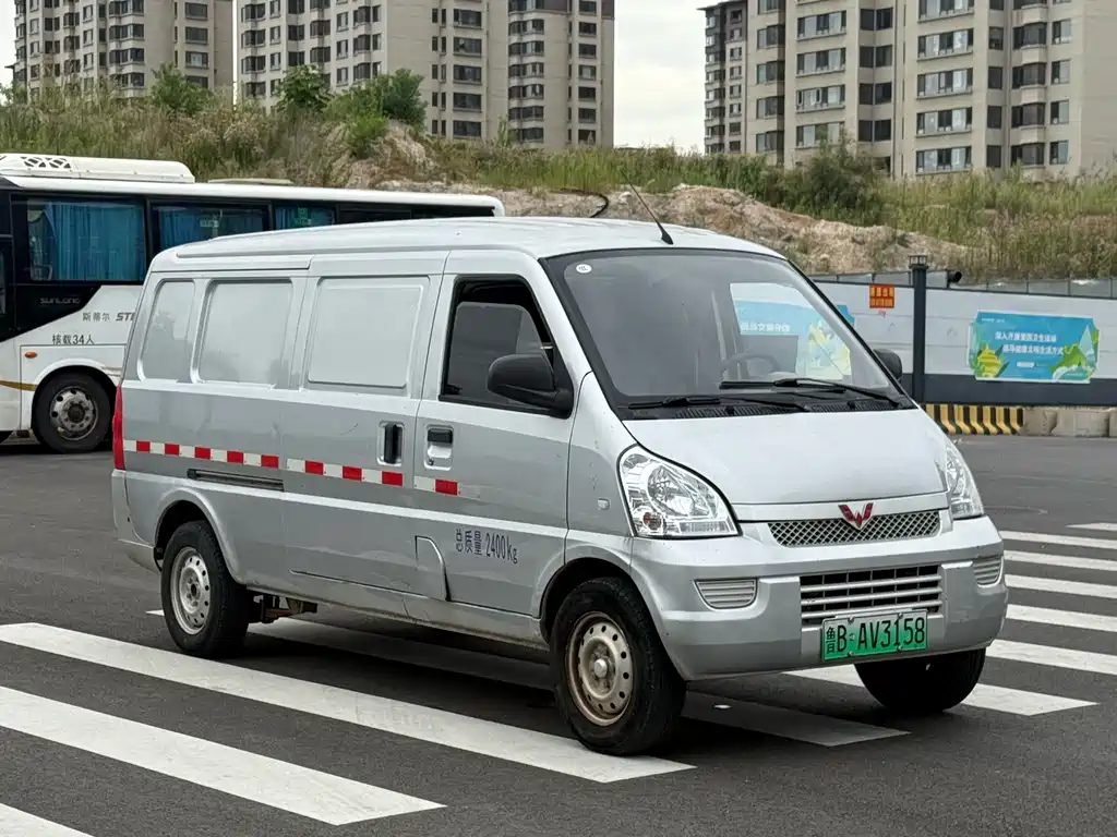 Wuling Rongguang EV — миниатюра 3