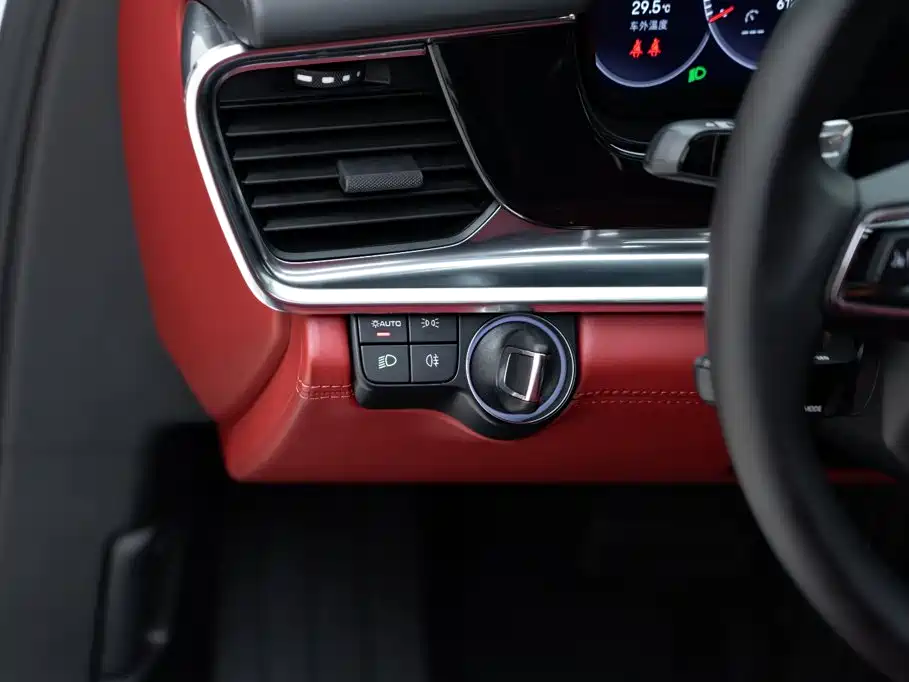 Porsche Panamera — миниатюра 16
