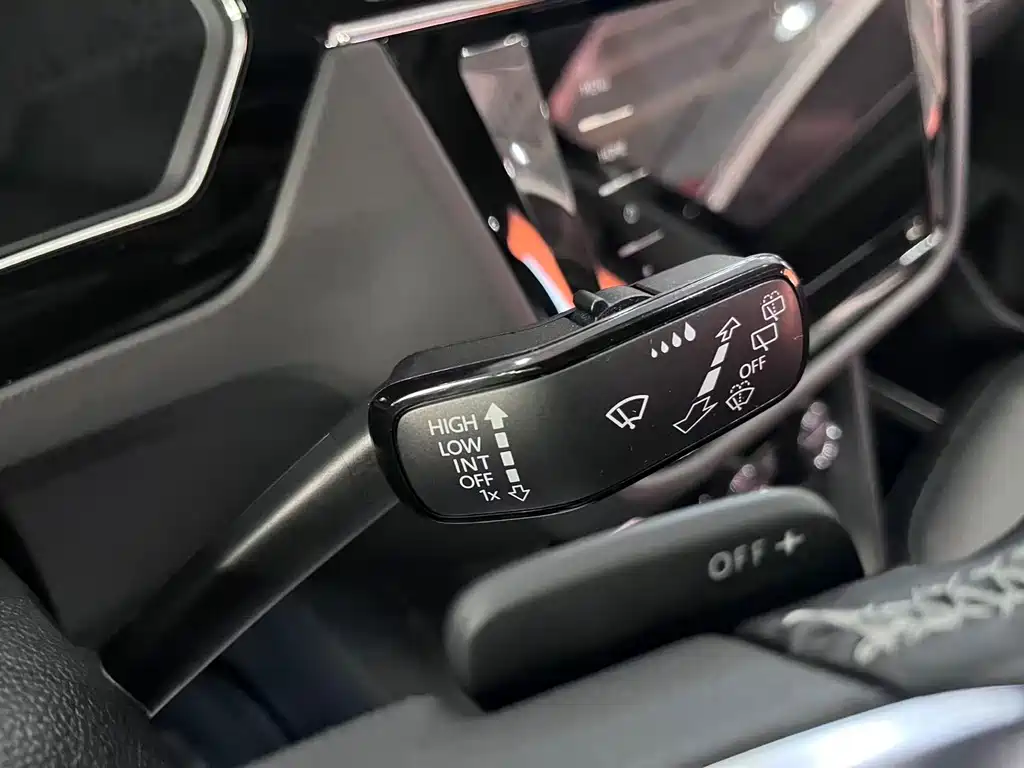 Volkswagen Tiguan L — миниатюра 8
