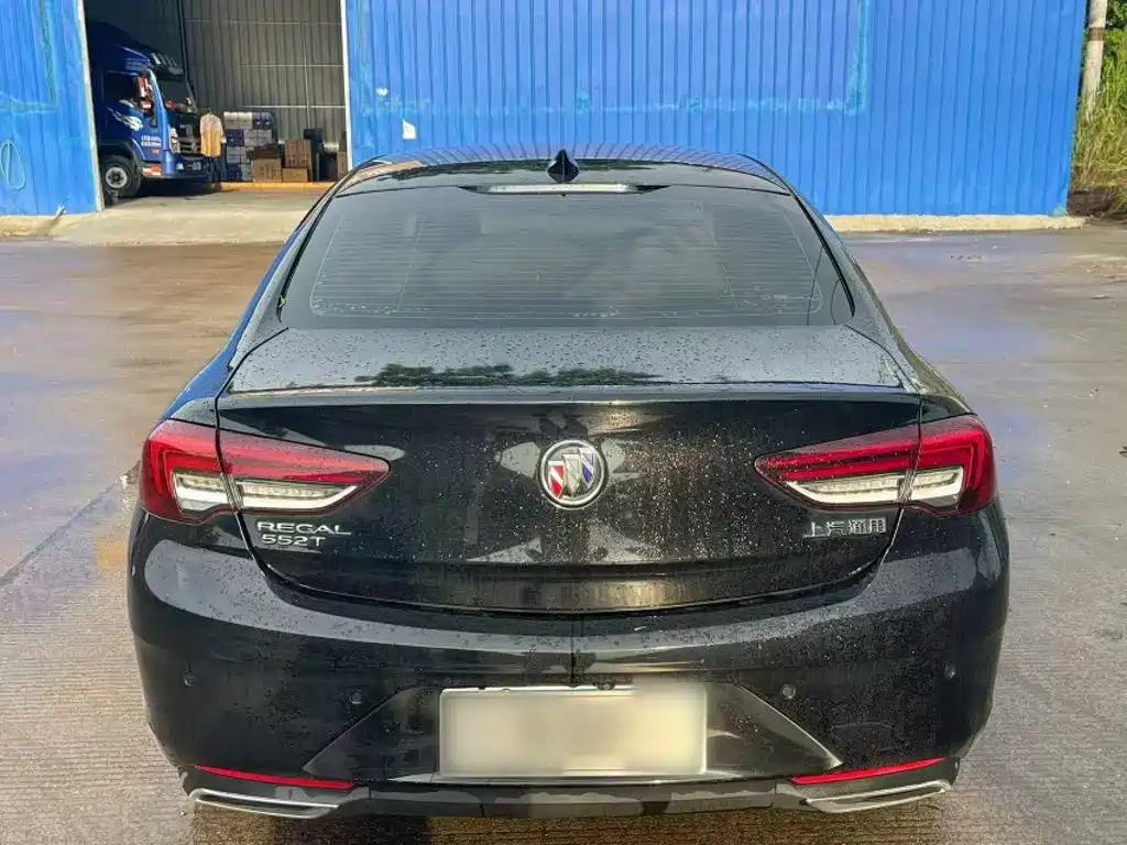 Buick Regal — миниатюра 6