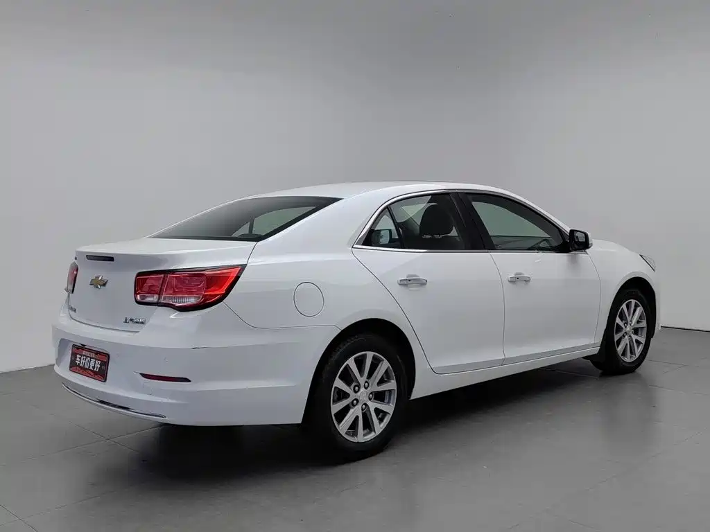 Chevrolet Malibu — миниатюра 2