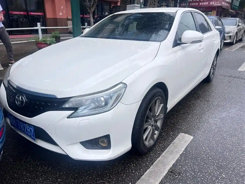 Toyota Reiz 2017