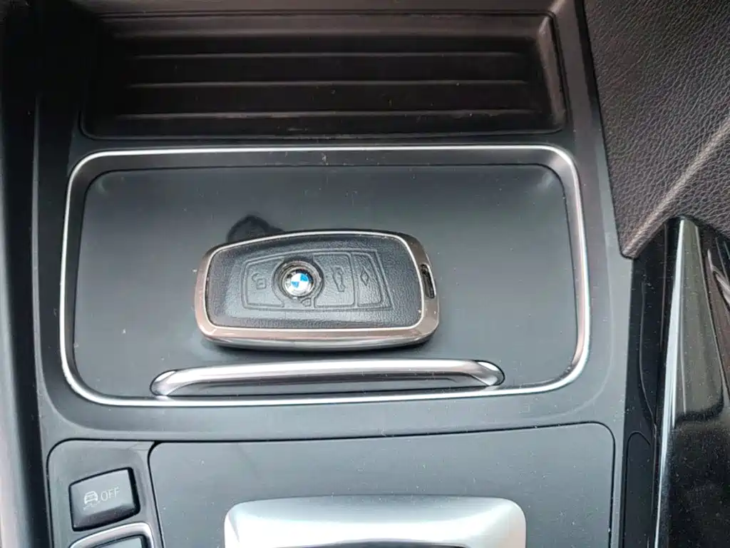 BMW 3 Series — миниатюра 9
