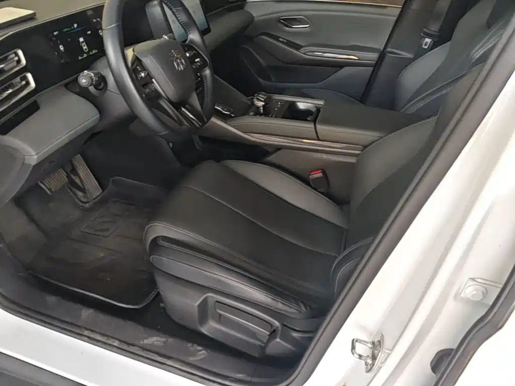 BYD Qin L — миниатюра 15
