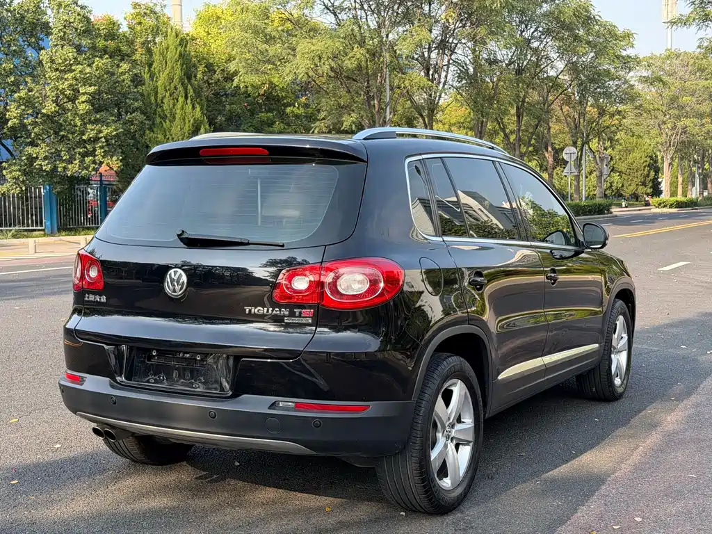 Volkswagen Tiguan — миниатюра 6
