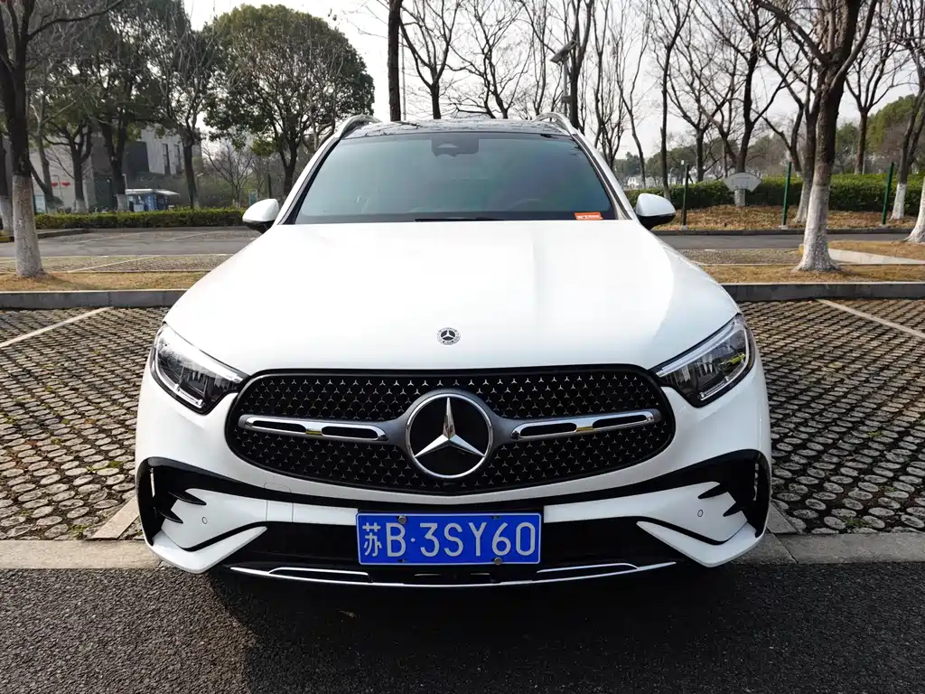Mercedes-Benz GLC 2023 GLC 260 L 4MATIC Luxury 5 мест