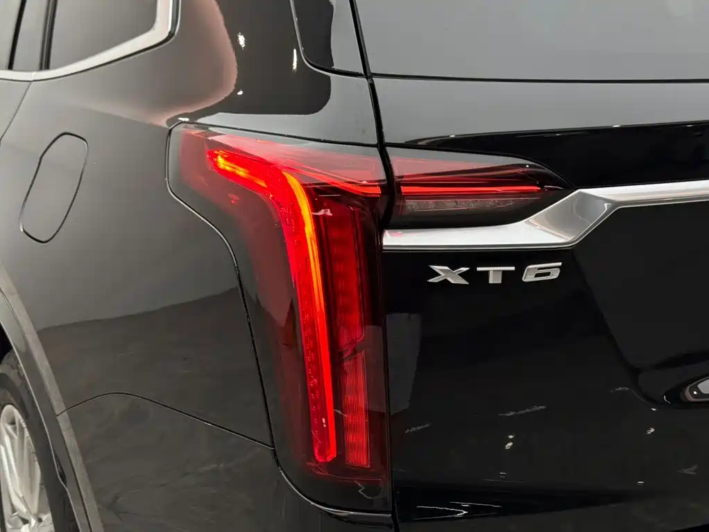 Cadillac XT6 — миниатюра 20
