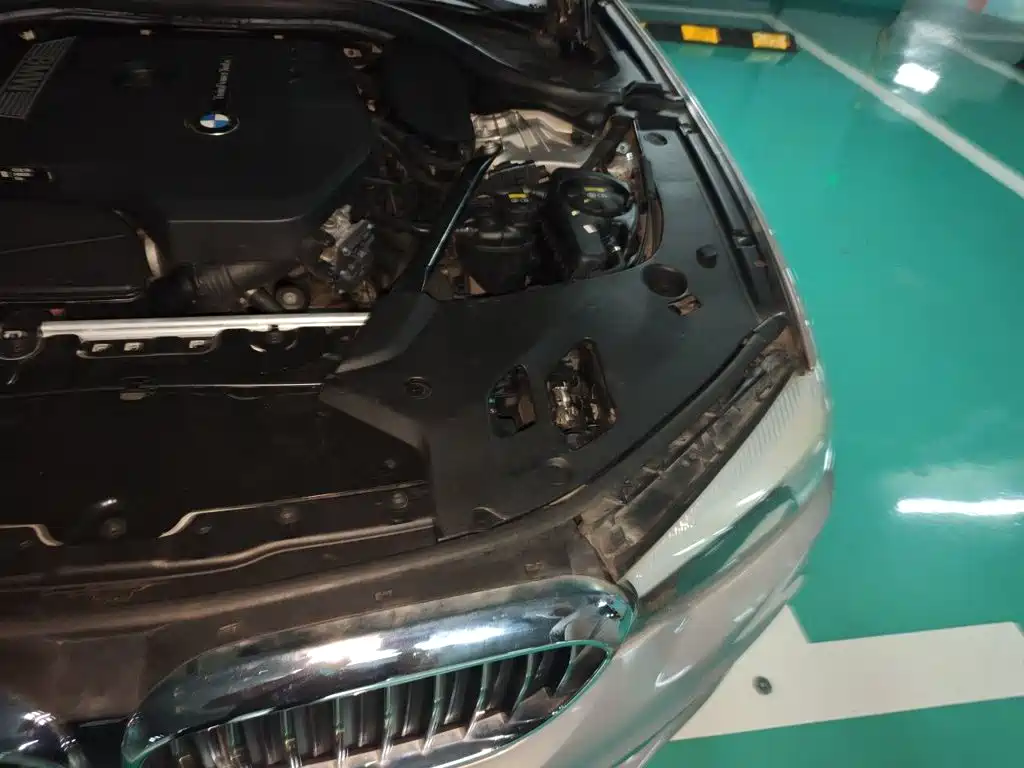 BMW 5 Series — миниатюра 22