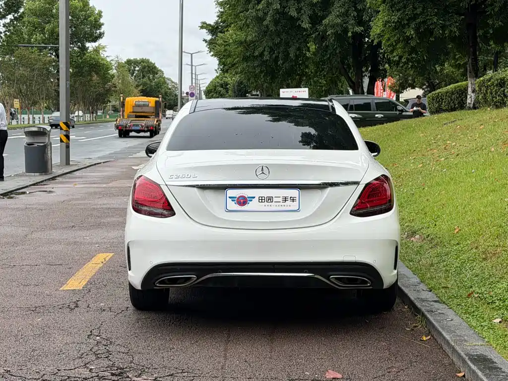 Mercedes-Benz C-Class — миниатюра 5