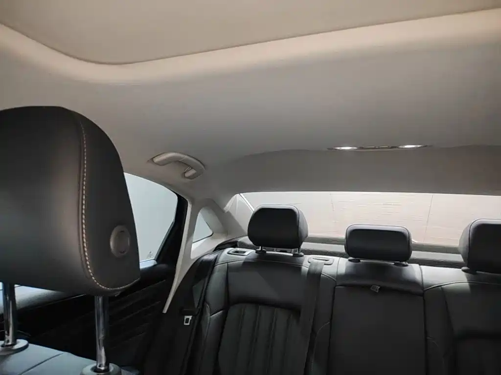 Volkswagen Passat — миниатюра 14