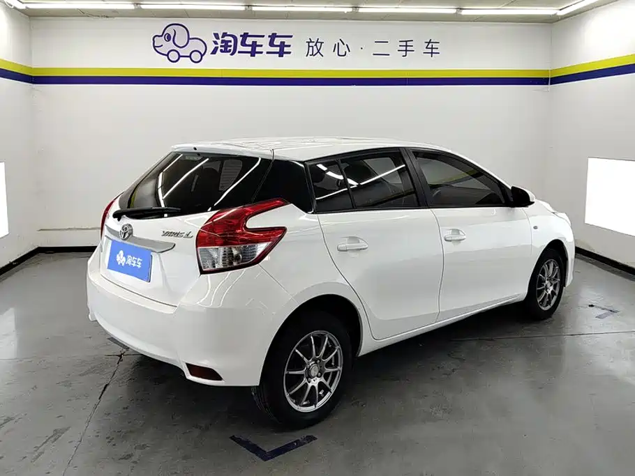 Toyota Yaris L — миниатюра 3