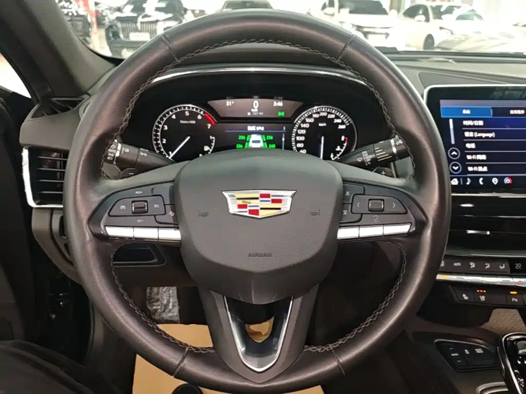 Cadillac CT5 — миниатюра 11