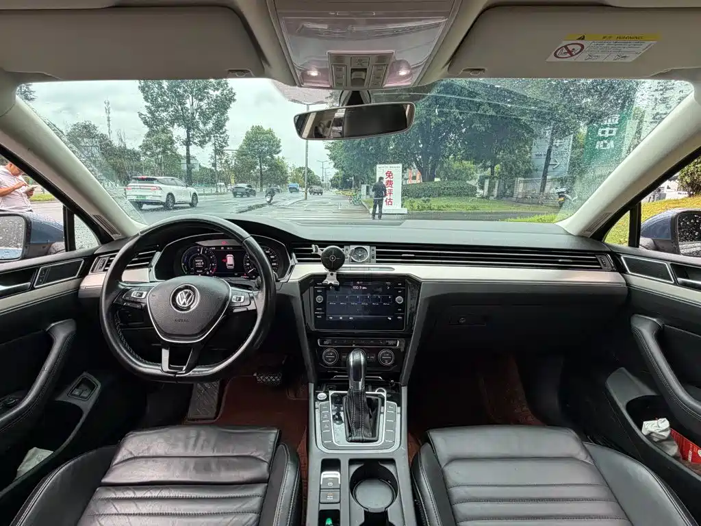Volkswagen Viloran New Energy — миниатюра 13