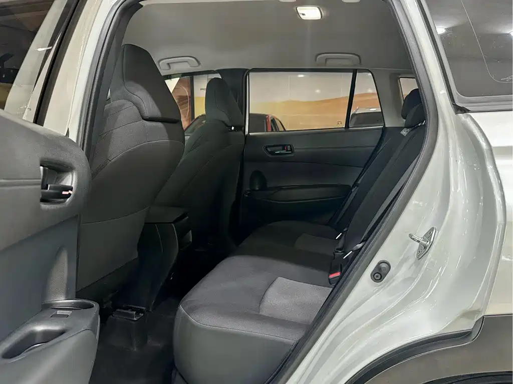 Toyota Frontlander — миниатюра 9