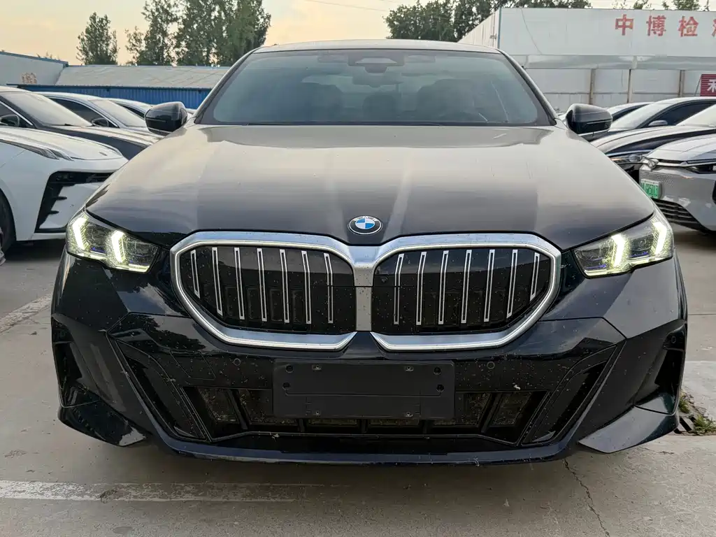 BMW 5 Series 5 2025 530Li Premium Luxury