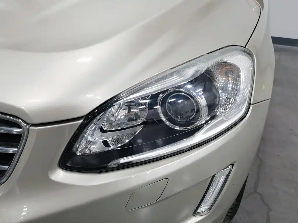 Volvo XC60 — миниатюра 7