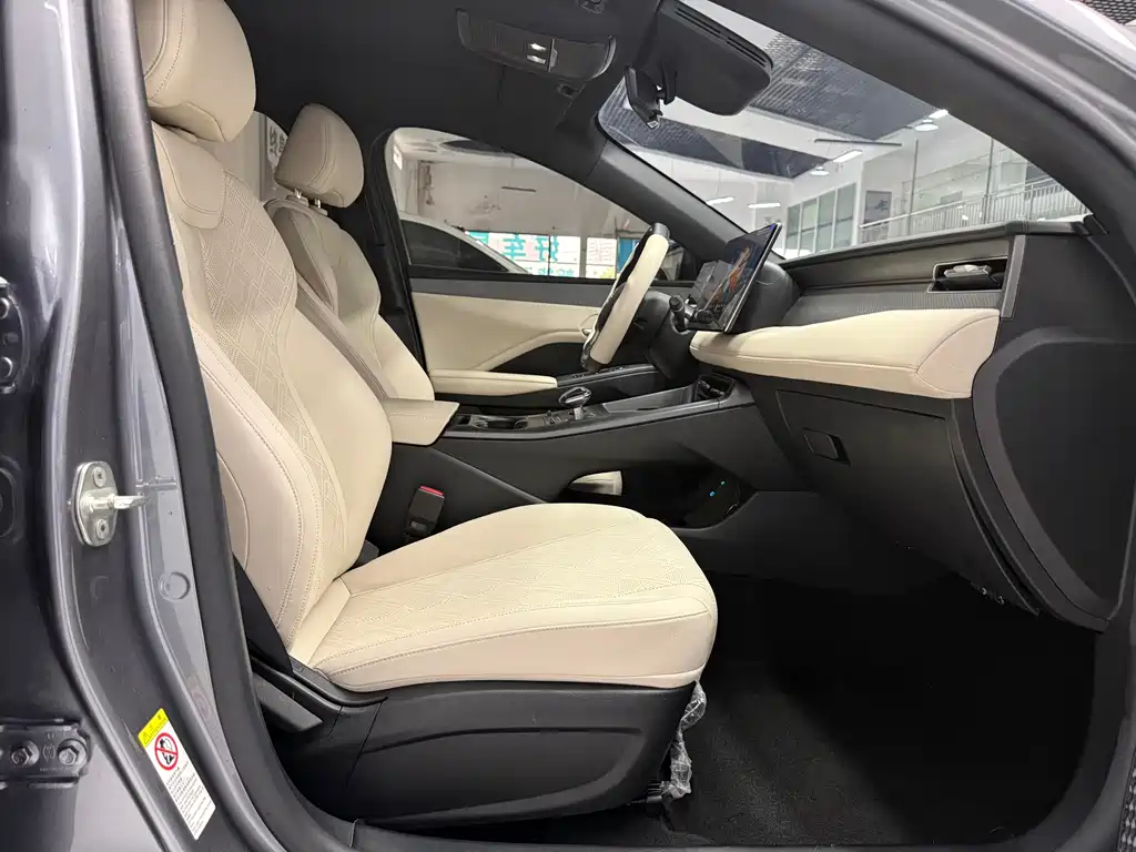 BYD Qin PLUS — миниатюра 9