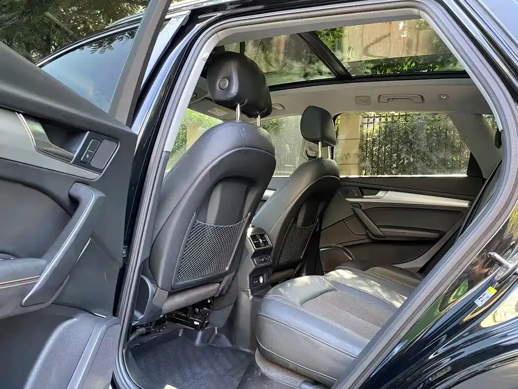 Audi Q5L — миниатюра 8