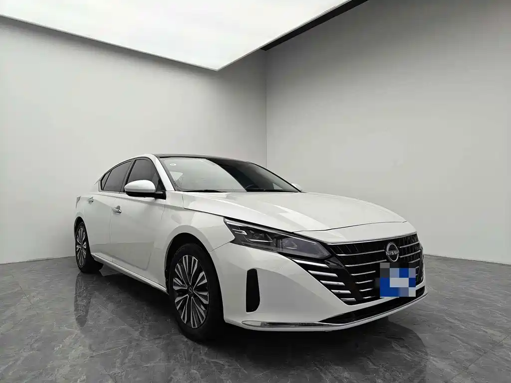 Nissan Teana — миниатюра 3