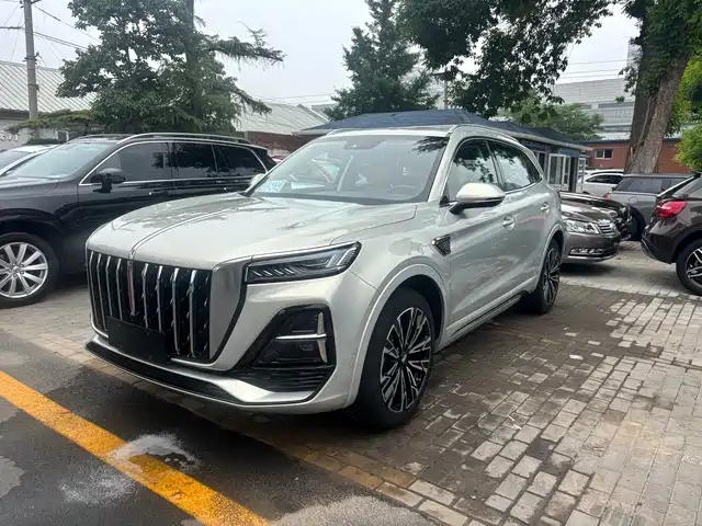 2023 Hongqi HS5
